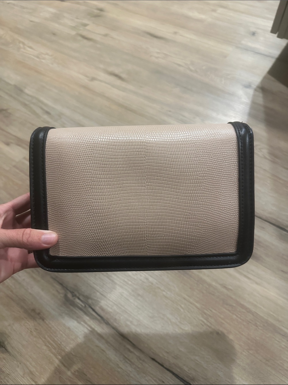 Jules Kae Black & Beige Frame Crossbody Bag - Picture 3 of 5